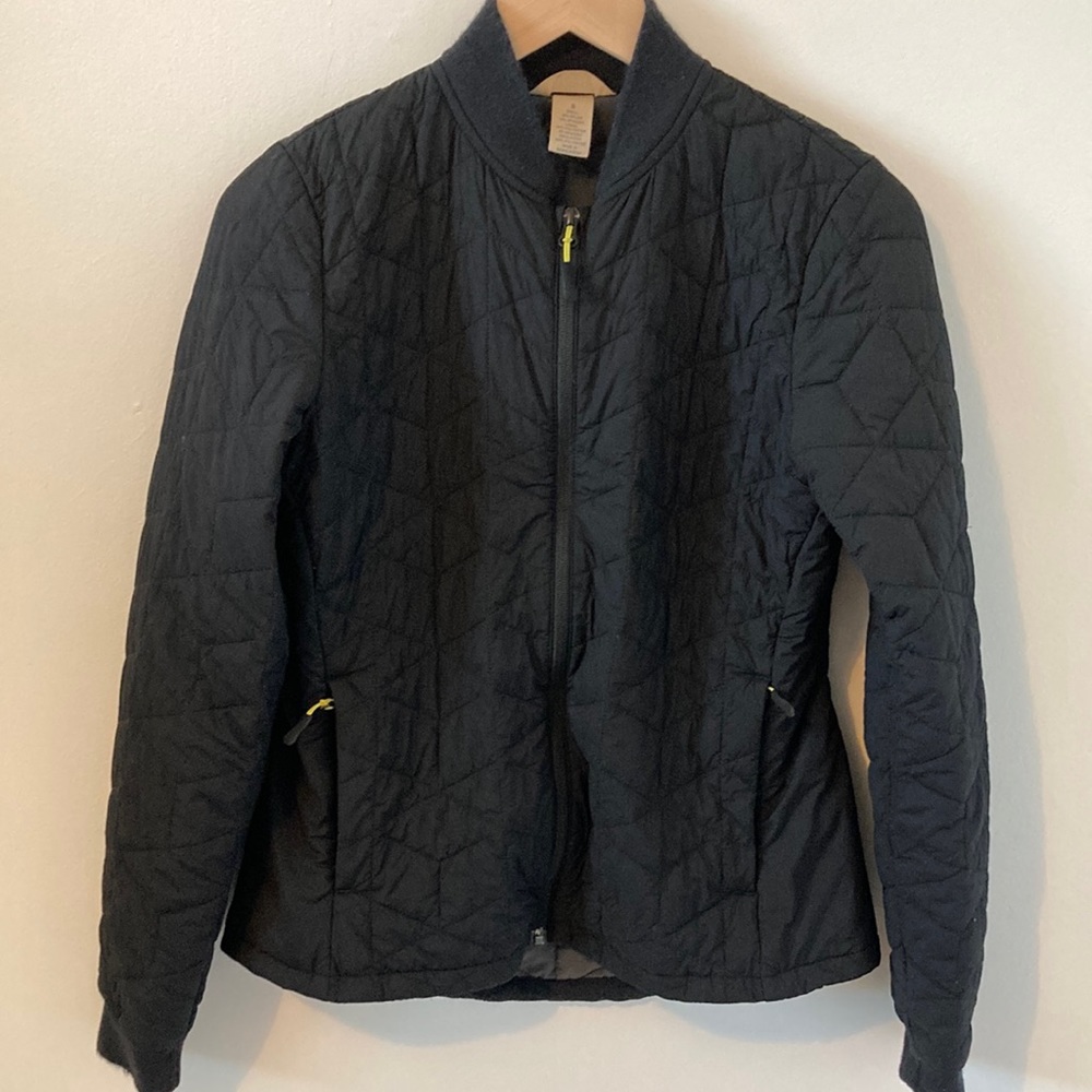 Duluth Trading Company Agiloft bomber jacket small